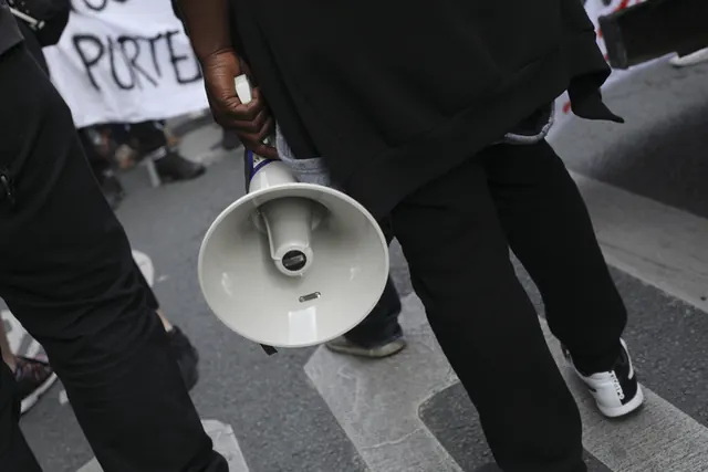 France to replace admissions platform after weeks of protests