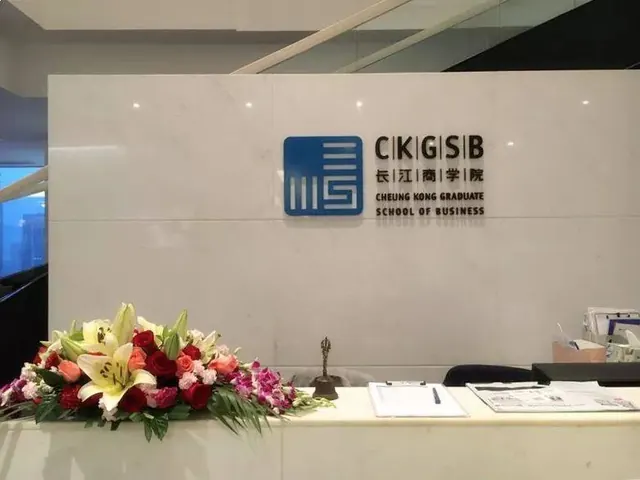 长江商学院与北京外国语大学将联合培养博士学位研究生