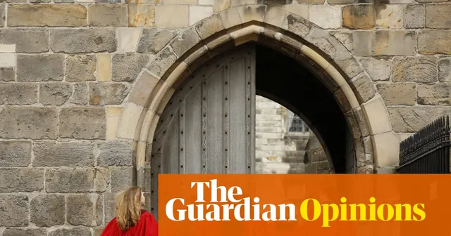To state school alumni starting university, I say this: be proud of your background | Rhiannon Lucy Cosslett