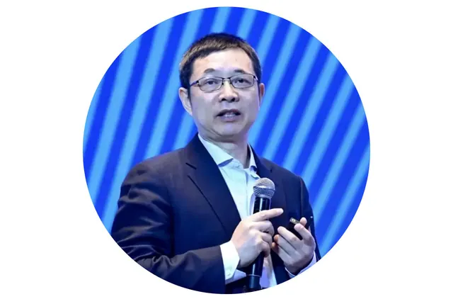 杨宗凯：人机共生，育人为本——AI时代高校的使命...