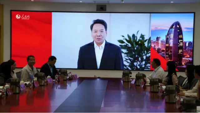 人民网：锚定产业一线 探索“央媒+智库+产业”协同新范式 ——南开大学联合人民...