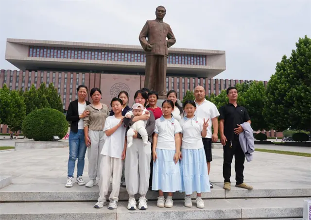 南开大学喜迎2026级本科新生