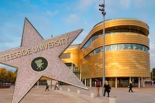 英国提赛德大学商学院奖学金申请条件