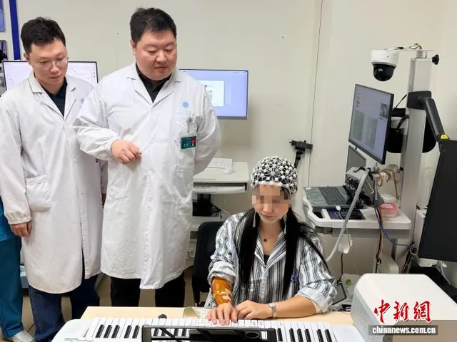 华中科技大学科研团队研发脑机接口精细运动重建系统