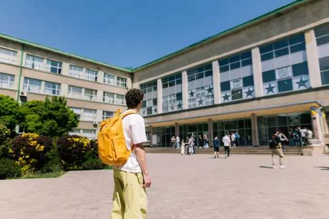Week in review: International student policies in flux