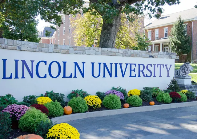 新西兰林肯大学主要的开课时间和学费
