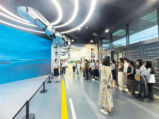 9 首经贸劳动经济学院：七秩王牌学科拥抱AI时代