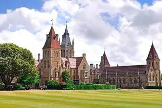 英国大学2021年1月将组织包机接学生入学，解封在即，留学迎重大利好！