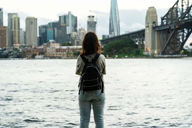 Australia loses ground to UK and US in international student race