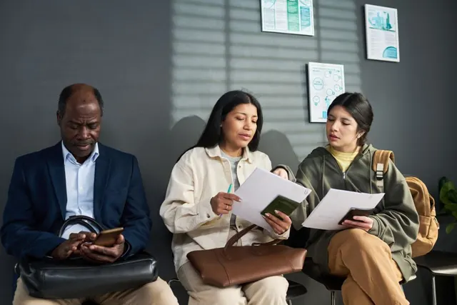 US visa pause delays international student enrolments