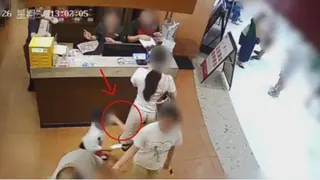 10 4岁男童“摸臀案”反转新爆点：父亲反告，女方留学路悬了！